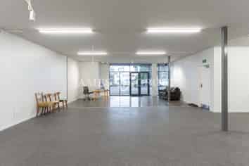 RARE PRISTINE OPEN PLAN SPACE IN KINGSLAND