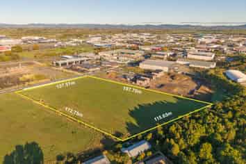 Part/38 Karewa Place, Te Rapa