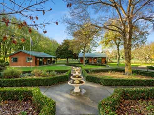 28 Bothams Bend Road, Spring Creek