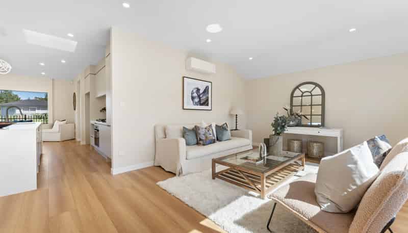49 Chamberlain Road, Massey