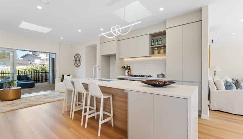 45 Chamberlain Road, Massey