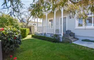 20 Rhodes Street, Carterton
