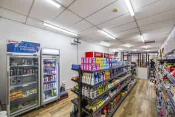 Retail Opportunity in the heart of Papatoetoe