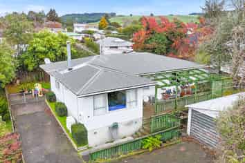 11 Turquoise Place, Pukehangi