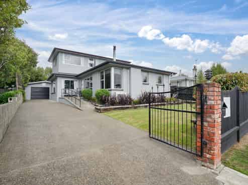 14 Talbot Place, Hargest
