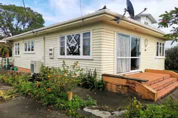 32 Cove Road, Waipu