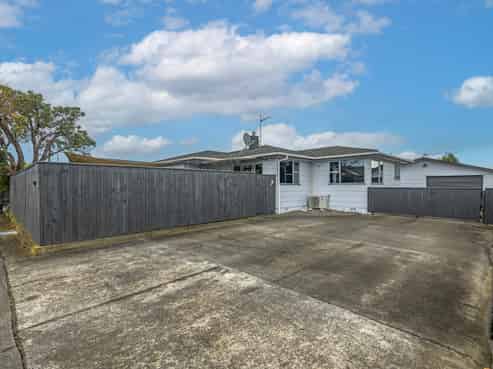 86 Fairs Road, Milson