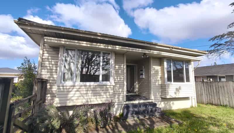 1598  Great North Road, Waterview