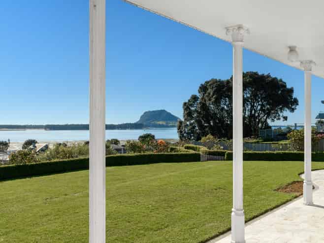93 Waratah Street, Matua