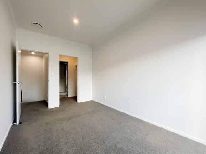 8/118 Rostrevor Street, Hamilton Central