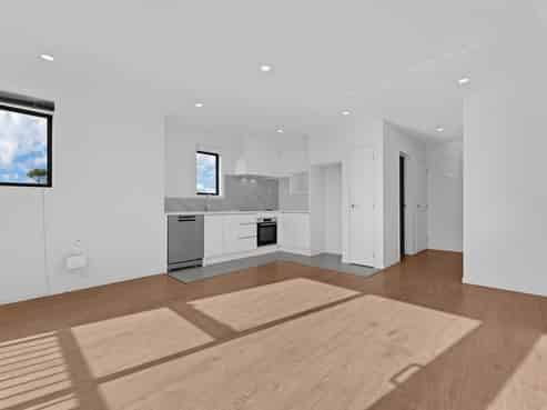 201/318 Wairau Road, Glenfield