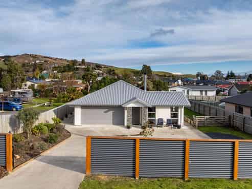 6 Nore Street, Waihola