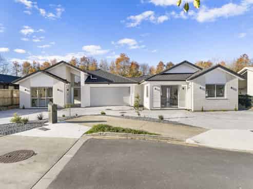 8 Munro Oak Lane, Clevedon