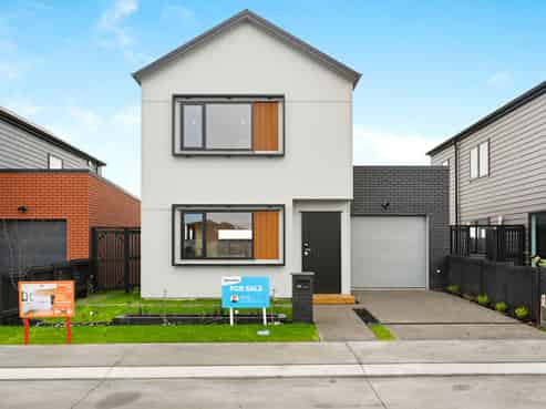 30 Gaylard Avenue, Greenhill Park