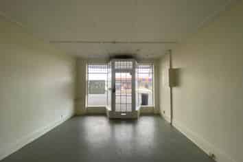Retail with Parking on New North Road