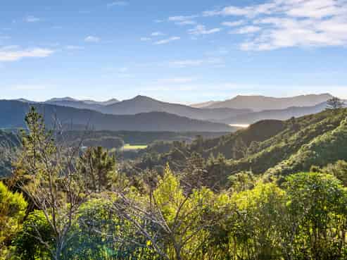 165 Boons Valley Road, Waikawa