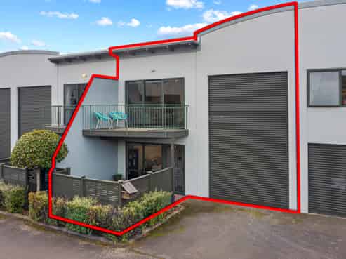 2/6 Airborne Road, Rosedale