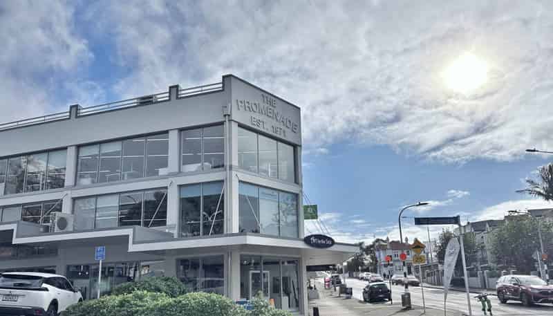 8-12 The Promenade, Takapuna