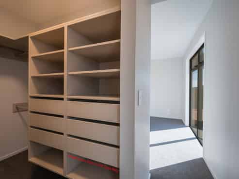 4 Hill Tops Way, Stoke