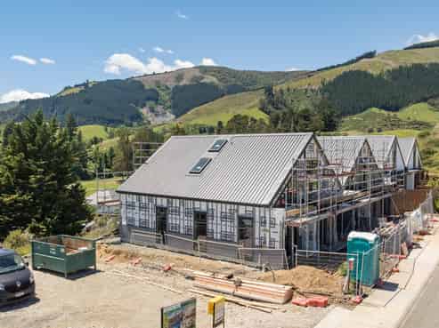 4 Hill Tops Way, Stoke