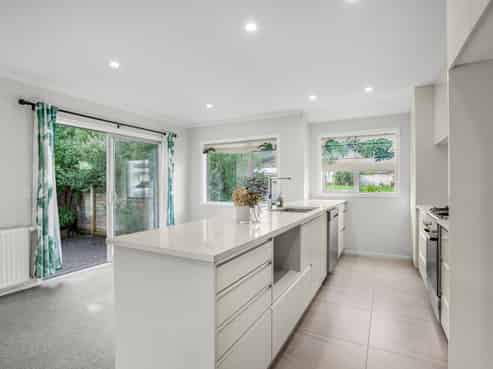 3 Henrietta Maxwell Grove, Wainuiomata