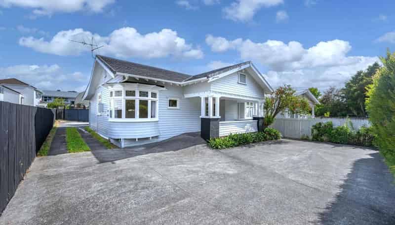 73 Green Lane East, Remuera