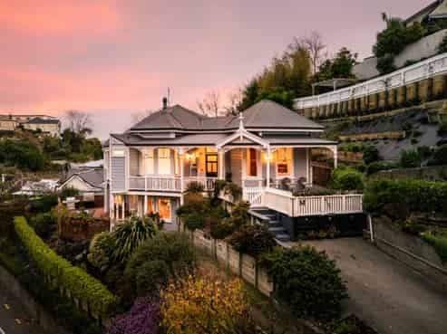 32 Milton Road, Bluff Hill