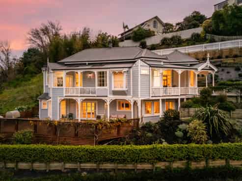 32 Milton Road, Bluff Hill