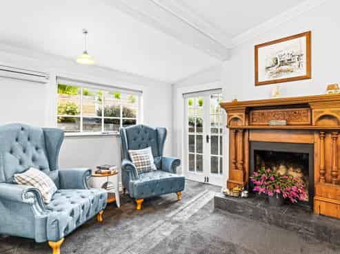 32 Milton Road, Bluff Hill