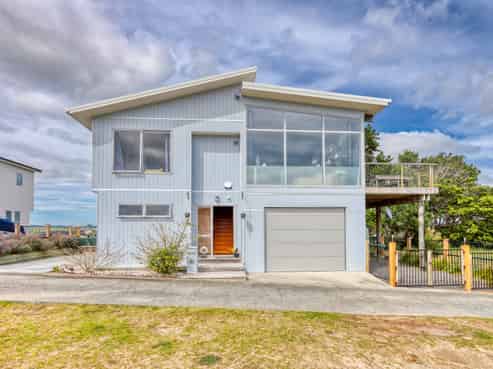 10 Cornwall Way, Mangawhai Heads