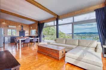 10 Cornwall Way, Mangawhai Heads