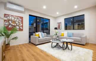 4/17 Rose Road, Papatoetoe