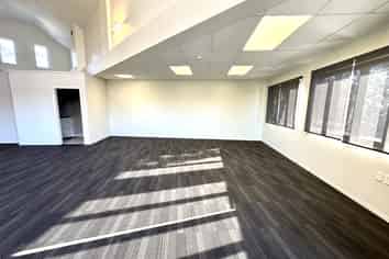 Flexible Office Space in the Heart of Silverdale