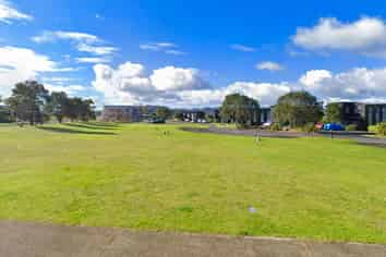 FDU 3 & 4/101 Harbour Drive, Matarangi
