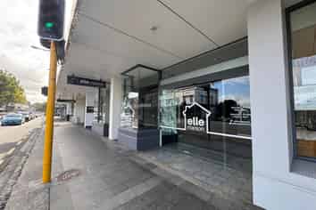 Exceptional Retail Frontage