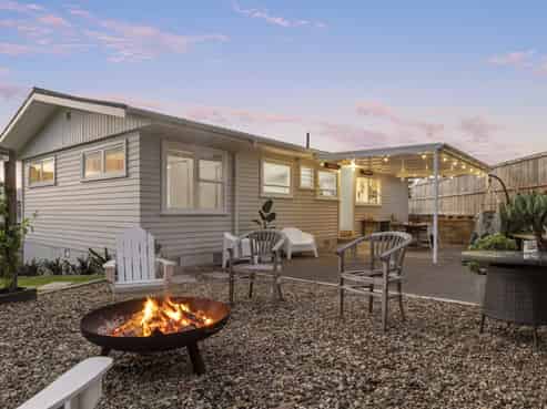 366 Waihi Road, Judea