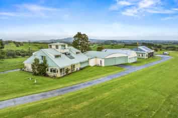 Deceased Estate - Dave Locke the aviation legend