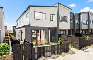 20 Skua Road, Hobsonville