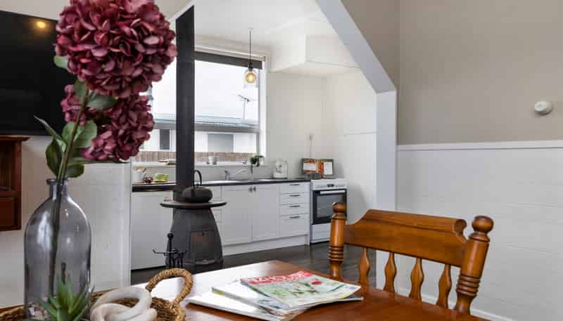 62 Redwood Street, Redwoodtown