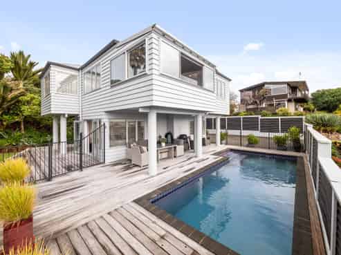 27 Seaway Terrace, Otumoetai