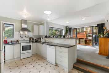 38 Montgomery Avenue, Karori