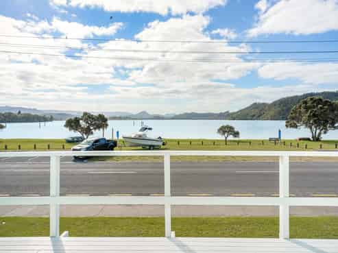 611 Beach Road, Whangamata