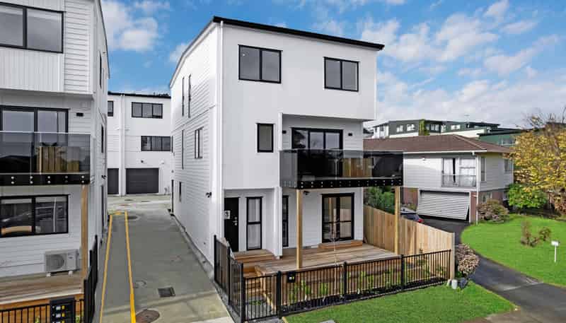 Lot 3 & 8/24 Aberfeldy Avenue, Highland Park