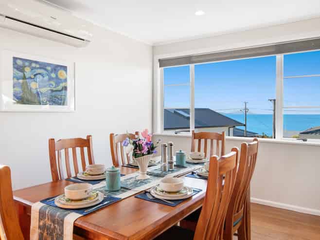 8A Melandra Road, Stanmore Bay