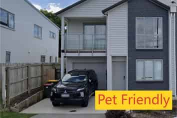 292 Jack Lachlan Drive, Beachlands
