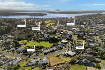 81 Oteki Park Drive, Welcome Bay