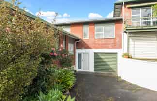 6/5 Waipa Street, Birkenhead
