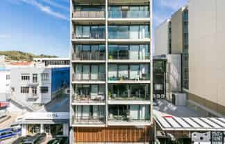 52/13 College Street, Te Aro