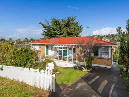 4 Bel Air Drive, Hillsborough