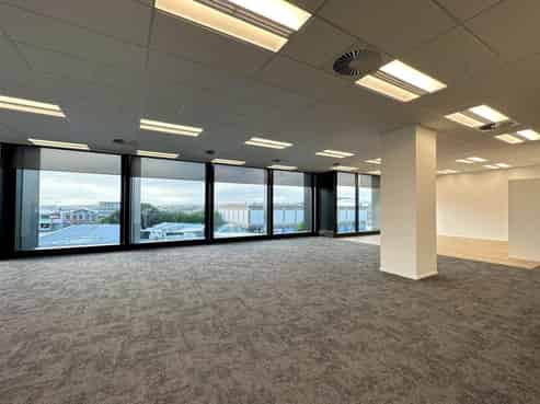 PREMIUM NEWMARKET SUBLEASE
